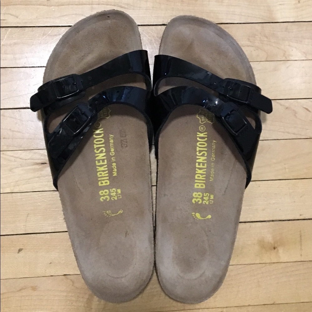 Birkenstock - Black shiny sandals